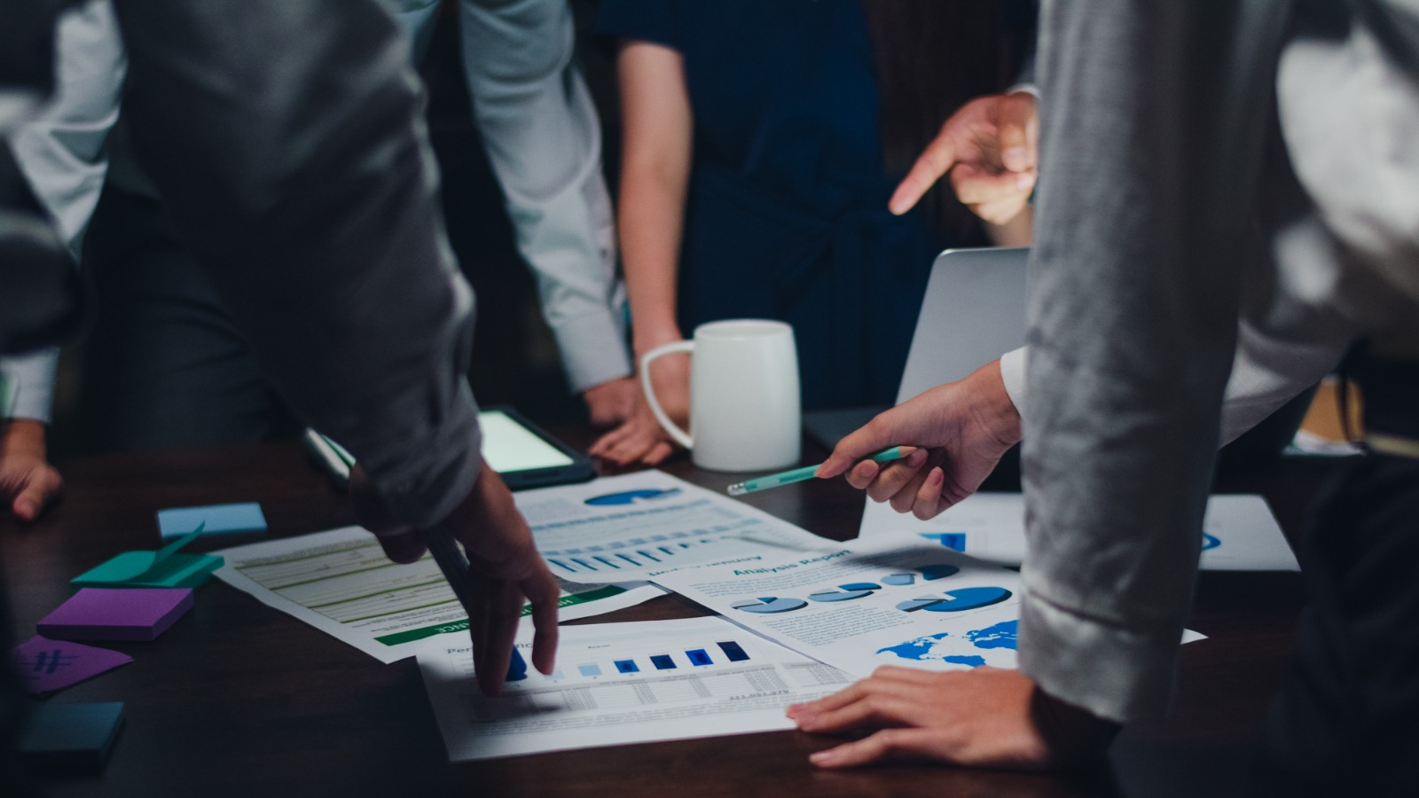 Visual Identity Elements That Stick in Your Audience's Mind